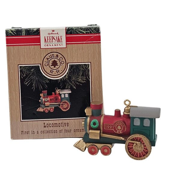 Hallmark Claus & Co RR Railroad Trestle Display Stand 4 Train Cars 1991 - Picture 4 of 12